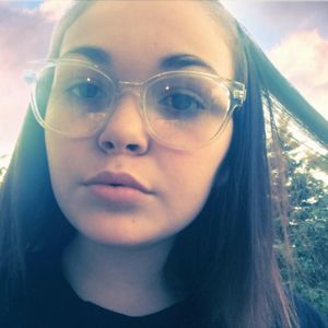 Meet your Posher, Kendra